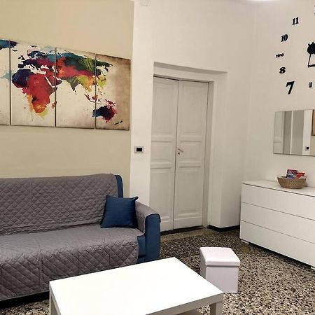 דירות ג'נובה Ridi Che Ti Passa In Vico Del Fieno מראה חיצוני תמונה